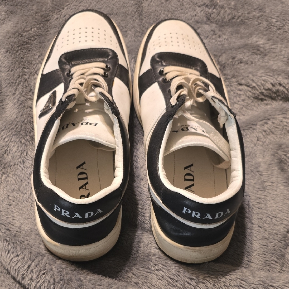 Prada Black and White Low-Top Sneakers with Triangular Logo - Picture 3 of 6